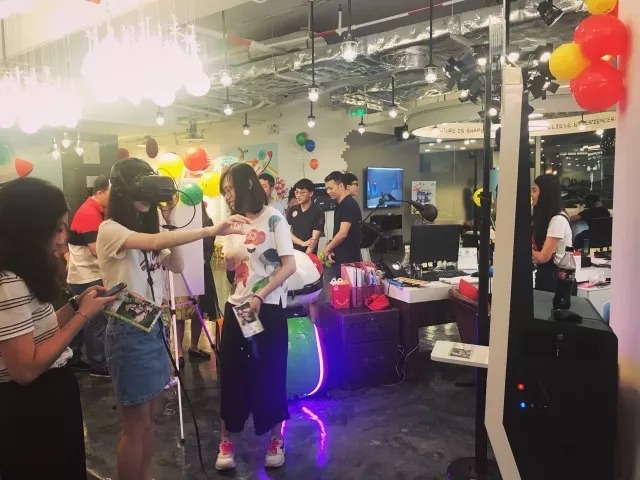 VR乐不停！阳狮携手玖的打造六一VR 大Party (3).jpg